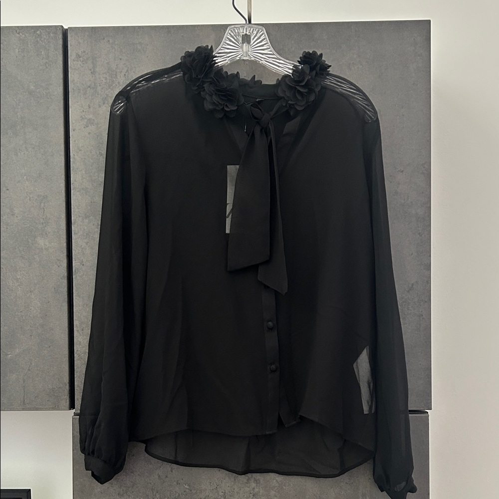 Zara Black Blouse Floral Applique Details Bow Tie Sheer NWT Sz L - Picture 8 of 8